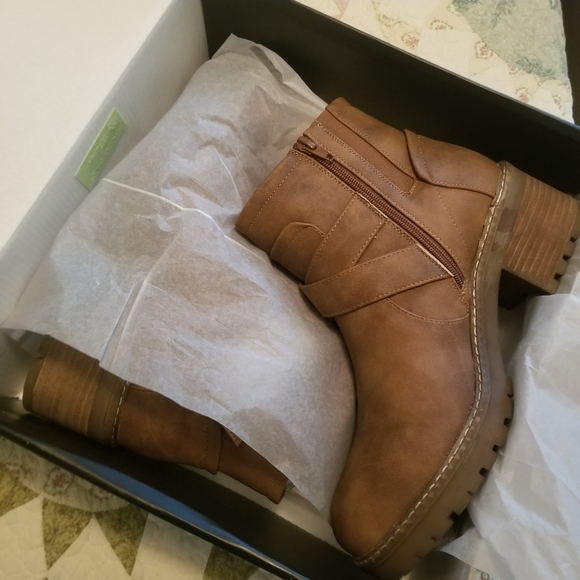 🥾 NEW Lane Bryant Ankle Boots - Picture 11 of 11